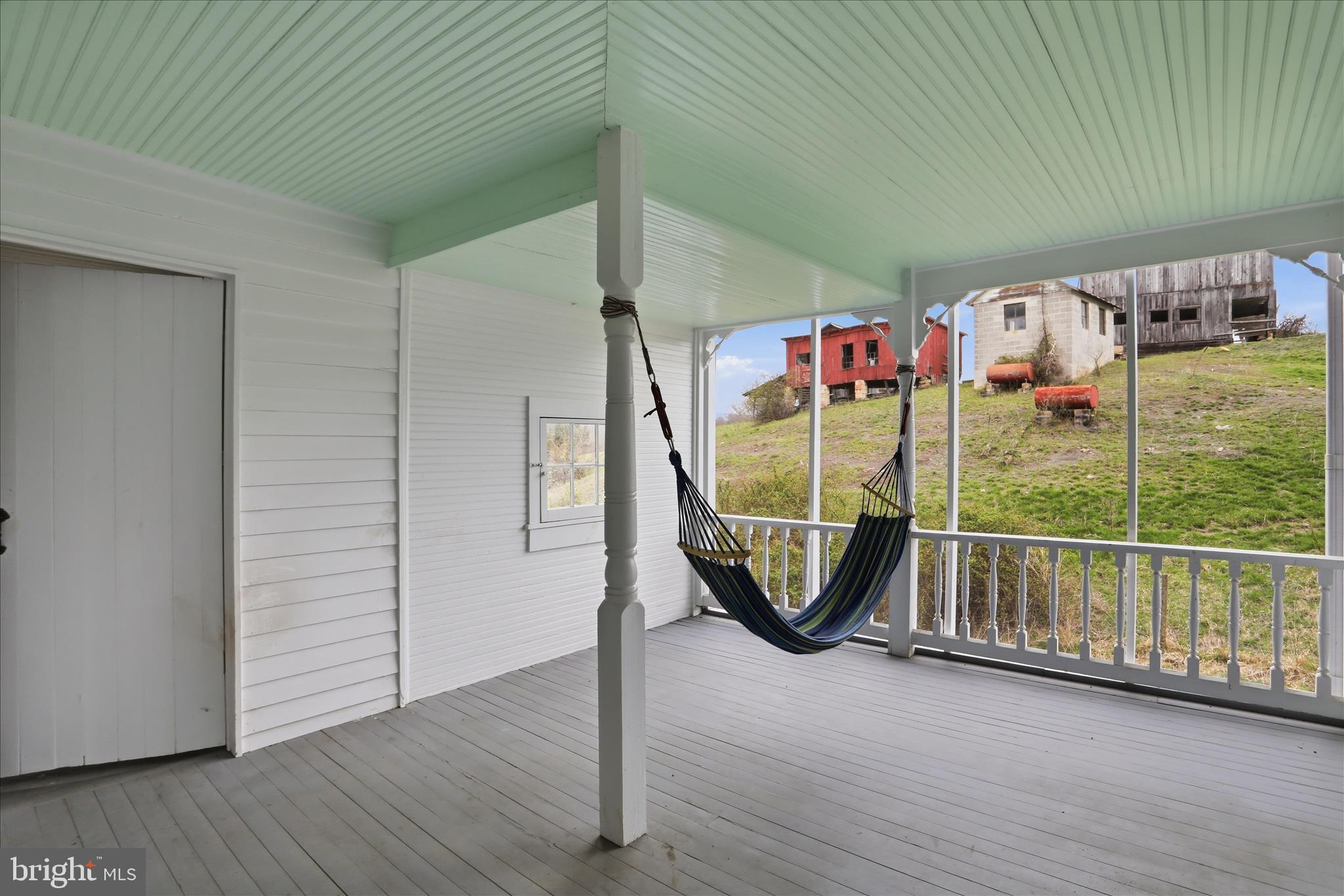 277 Bowmans Ridge Lane Burlington, WV 26710 - Photo 19 of 42 an entryway