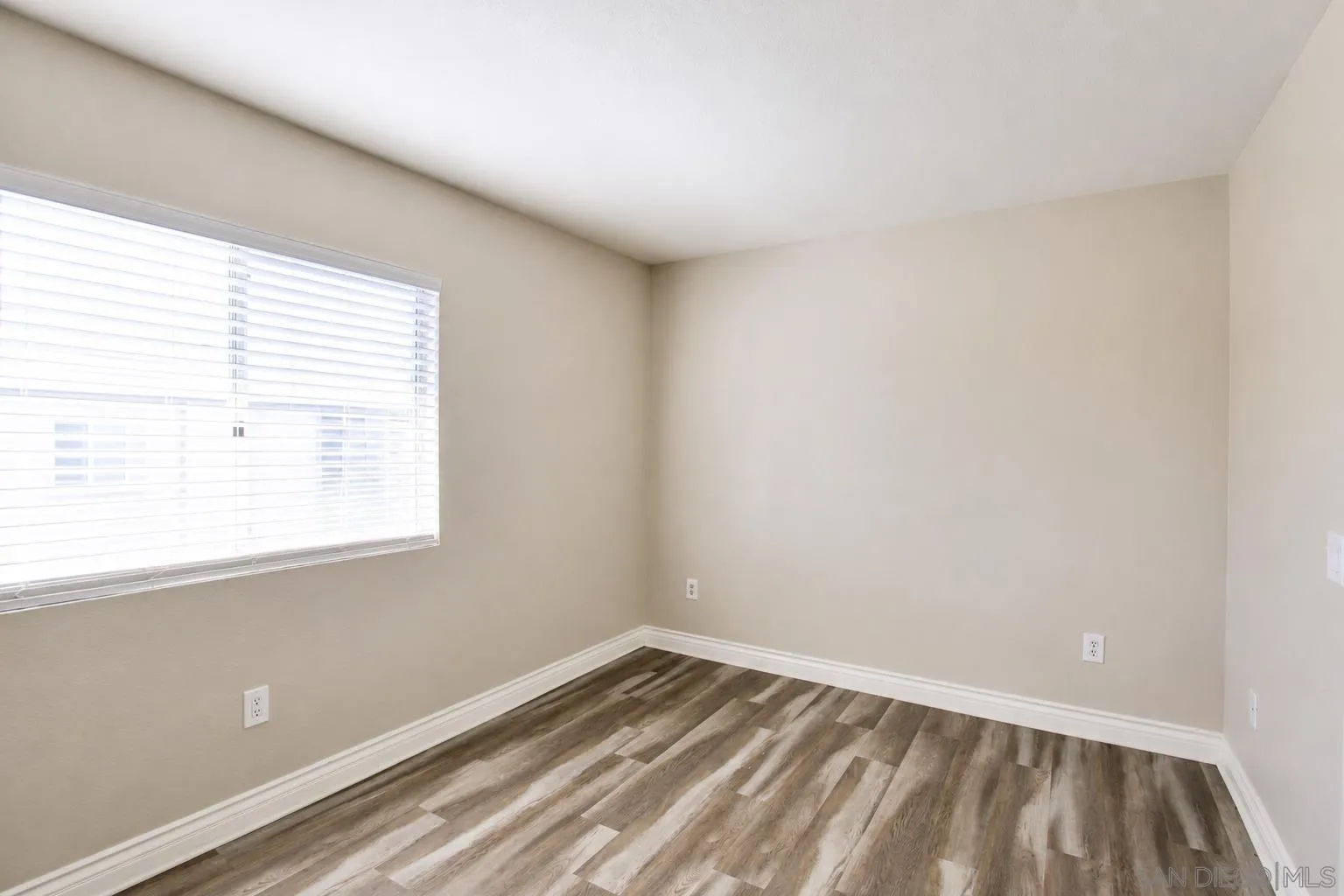 29600 Nightcrest Circle Temecula, CA 92591 - Photo 24 of 40