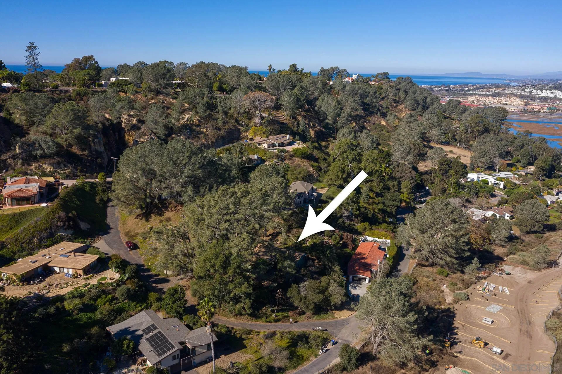 1260 Oribia Road Del Mar, CA 92014 - Photo 17 of 24 an aerial view of multiple house