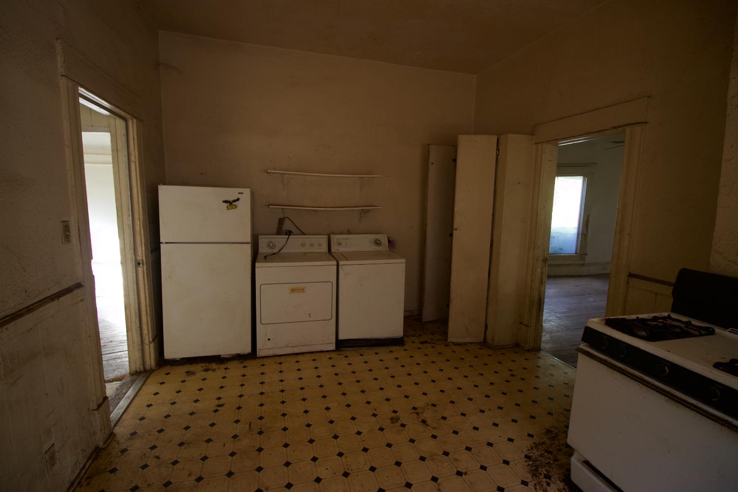 1404 Normal Avenue Chico, CA 95928 - Photo 8 of 12 a kitchen with a refrigerator and a stove