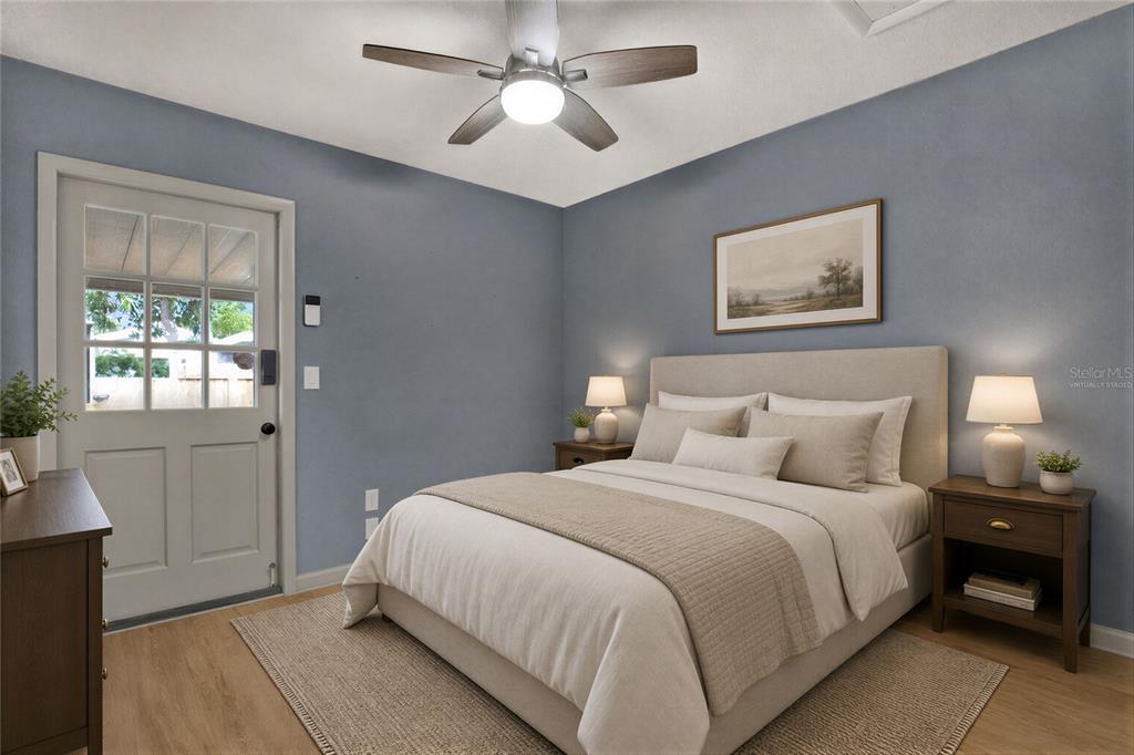 1978 Dix Street Largo, FL 33774 - Photo 5 of 44