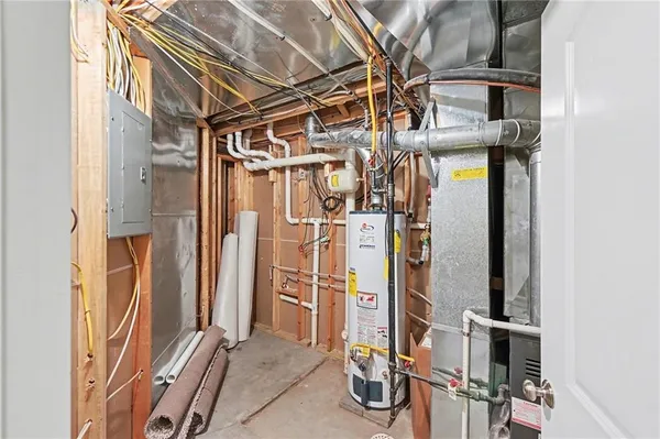 $285,000 | 1020 Southwest Red Oaks Place, Topeka, KS 66615