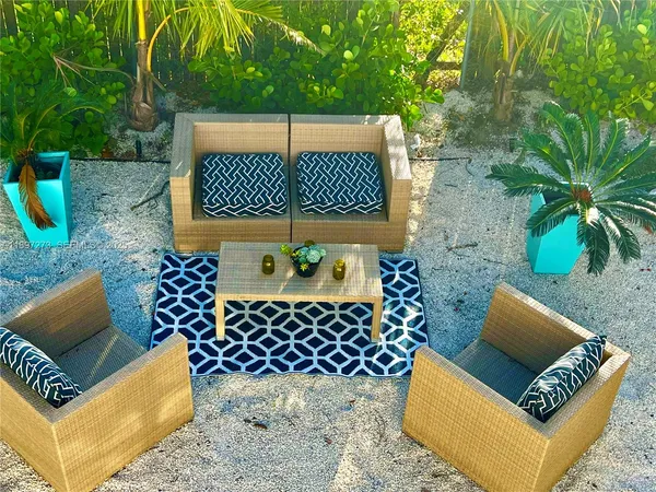 a view of street with view of building