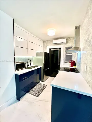 $2,850 | 8270 Northeast 1st Place, Unit 4, Miami, FL 33138