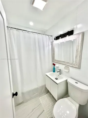 $2,850 | 8270 Northeast 1st Place, Unit 4, Miami, FL 33138