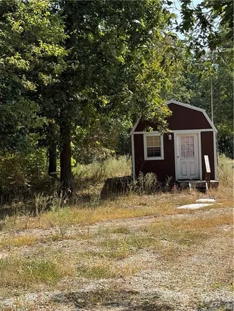 $200,000 | 5480 State Route, Unit RURAL, Higbee, MO 65257