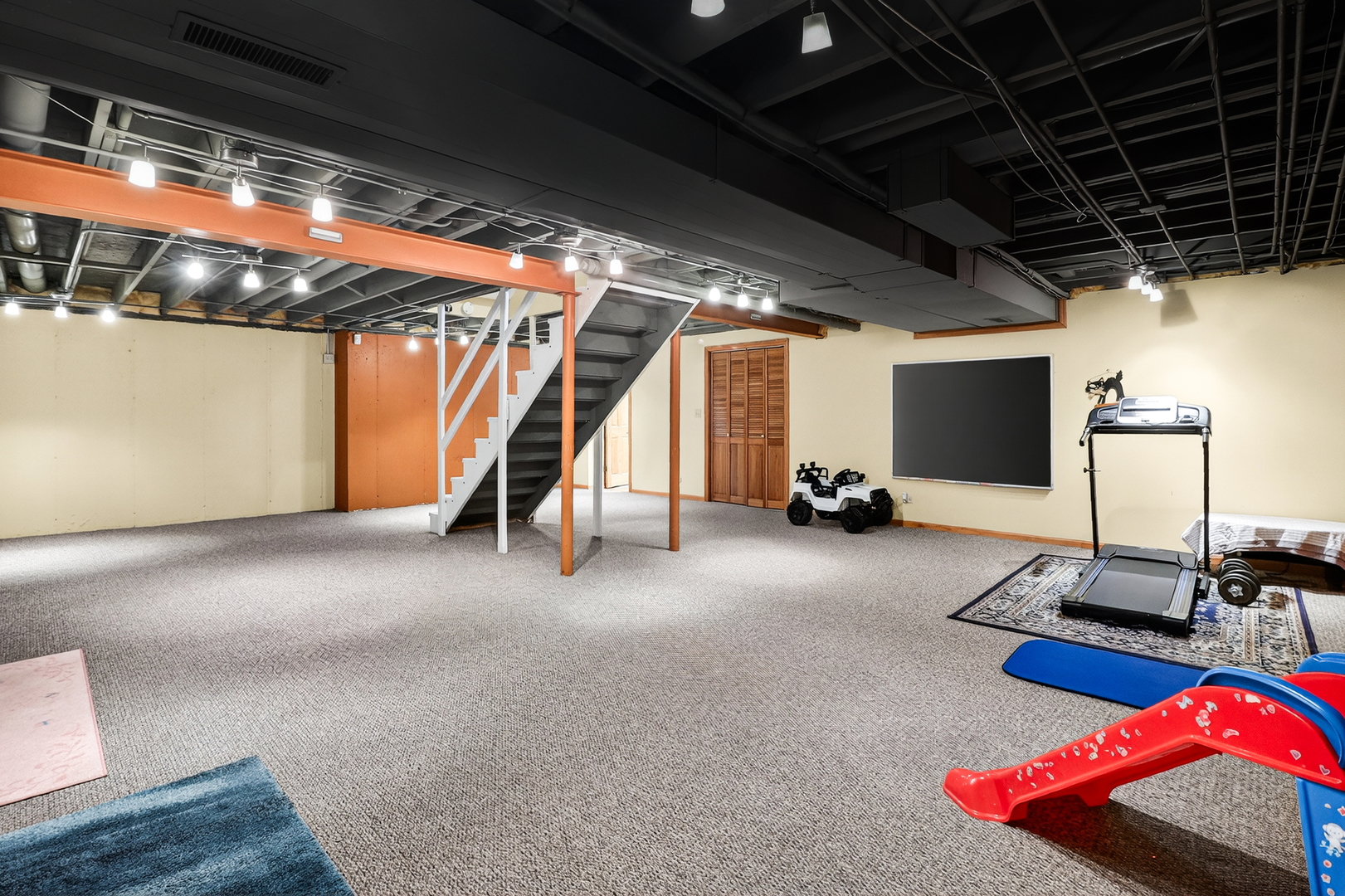 911 Rock Spring Road Naperville, IL 60565 - Photo 28 of 31 Gallery Image 28