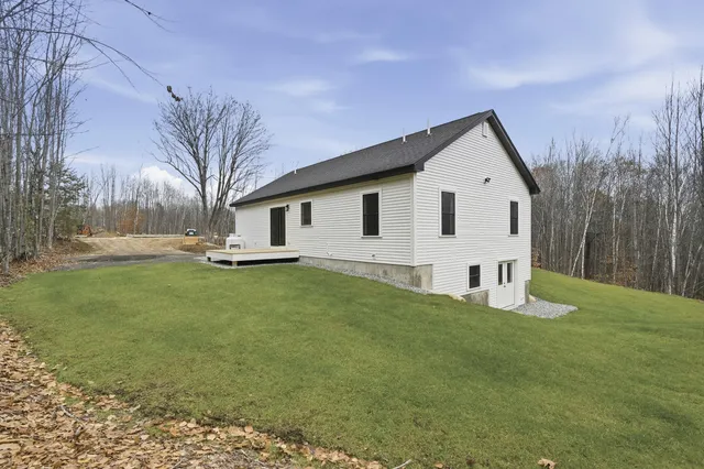 $445,000 | 2 Kindred Drive, Bridgton, ME 04009