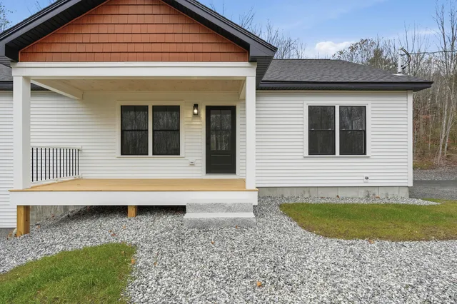 $445,000 | 2 Kindred Drive, Bridgton, ME 04009