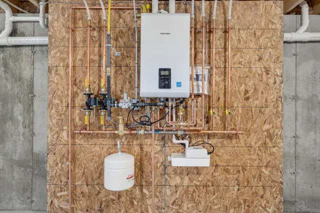 $445,000 | 2 Kindred Drive, Bridgton, ME 04009