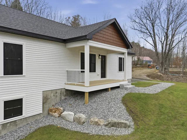 $445,000 | 2 Kindred Drive, Bridgton, ME 04009
