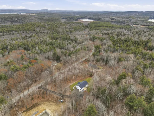 $445,000 | 2 Kindred Drive, Bridgton, ME 04009
