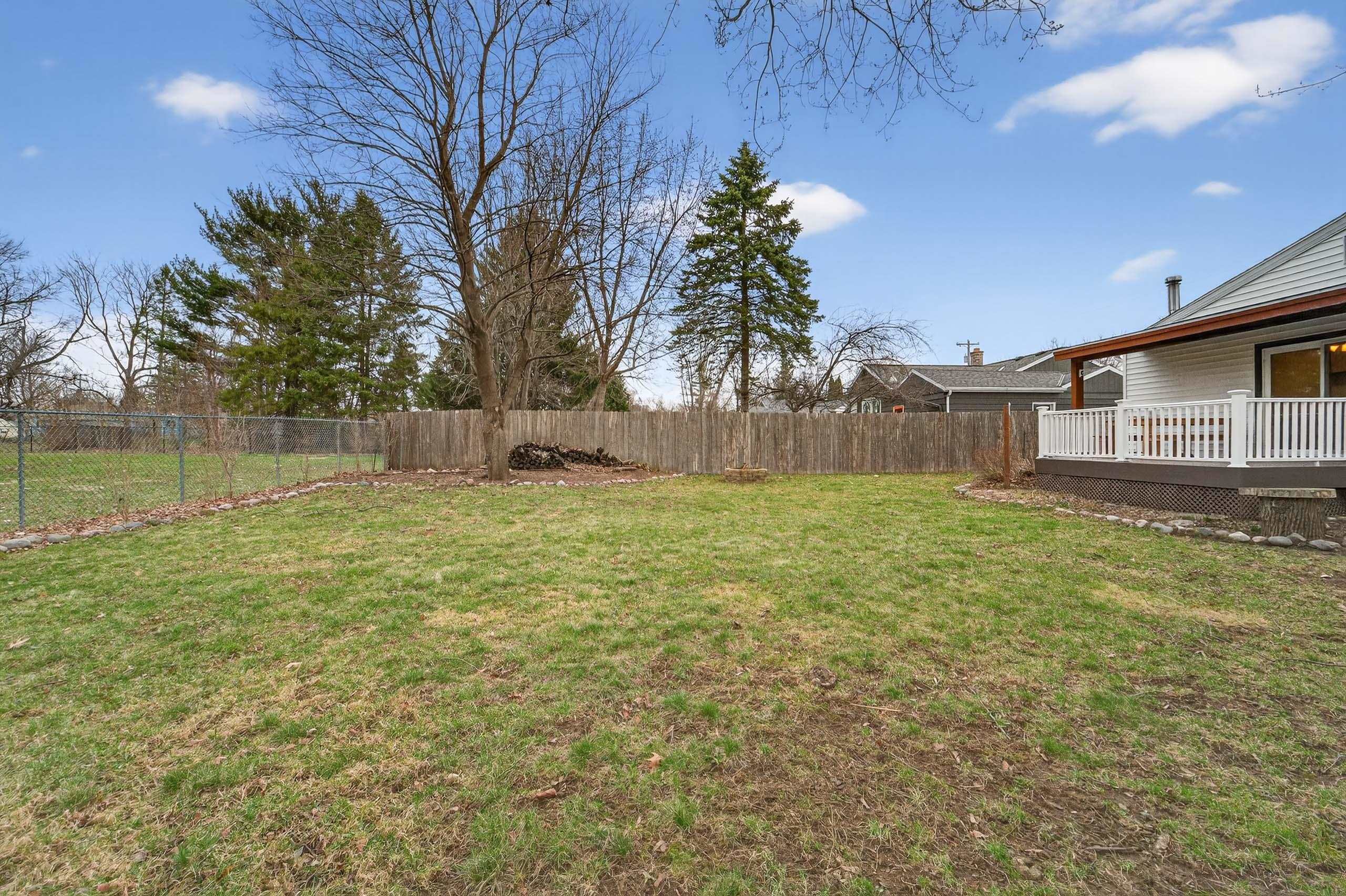 5207 Shore Acres Road Monona, WI 53716 - Photo 37 of 42