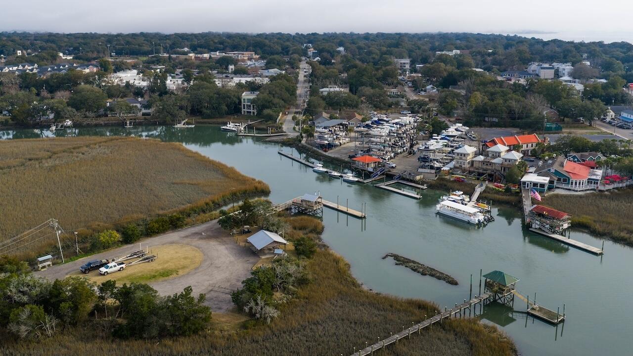 1018 Chambers Lane Mount Pleasant, SC 29464 - Photo 101 of 101 Amenities-JTPhoto-011