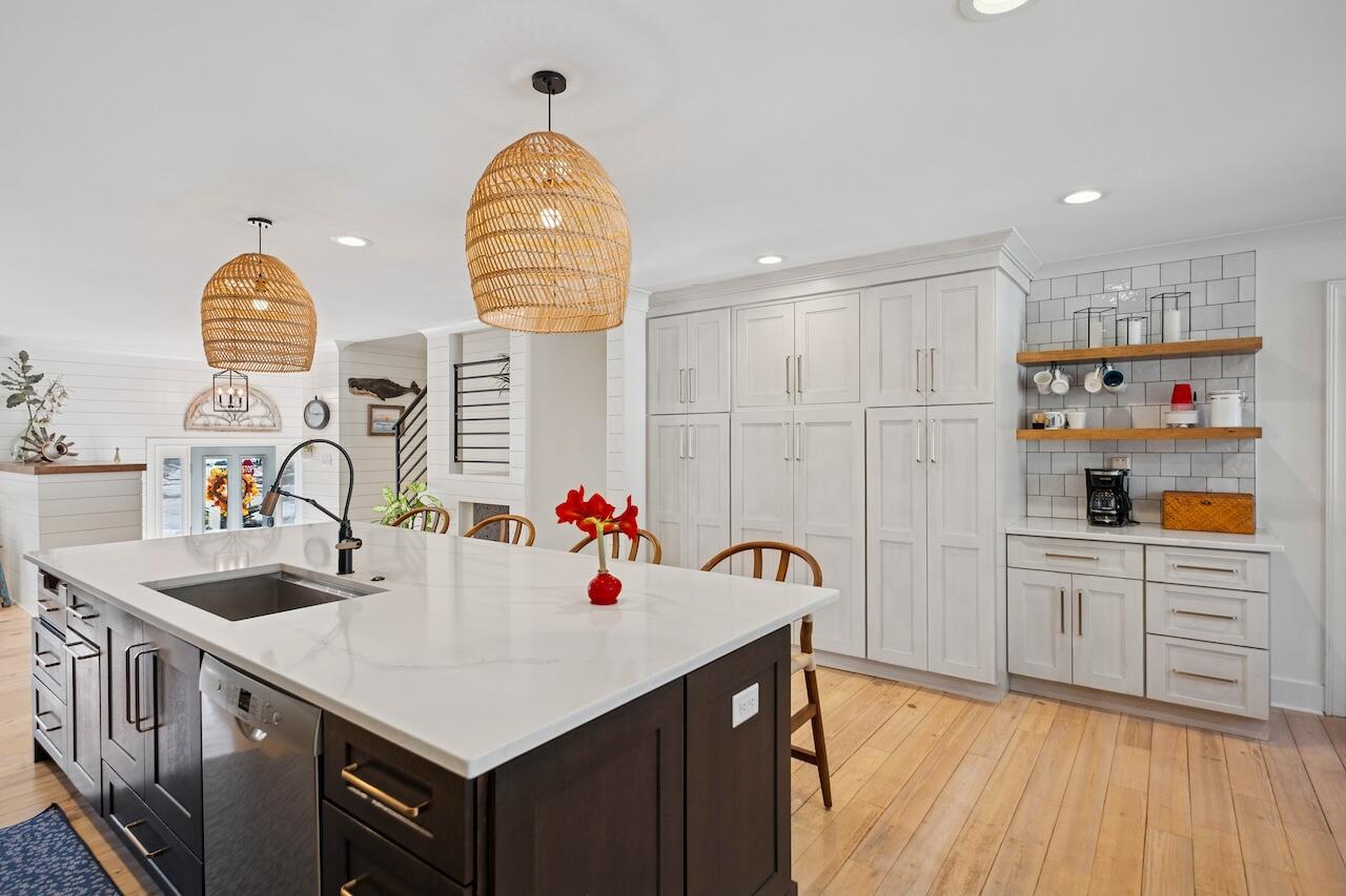 1018 Chambers Lane Mount Pleasant, SC 29464 - Photo 13 of 101 Lots of Storage