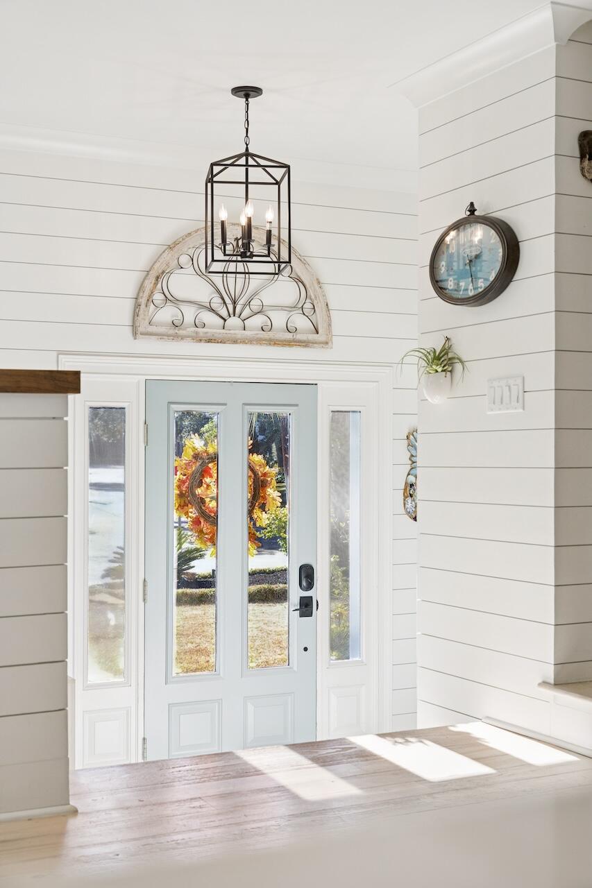 1018 Chambers Lane Mount Pleasant, SC 29464 - Photo 4 of 101 Foyer