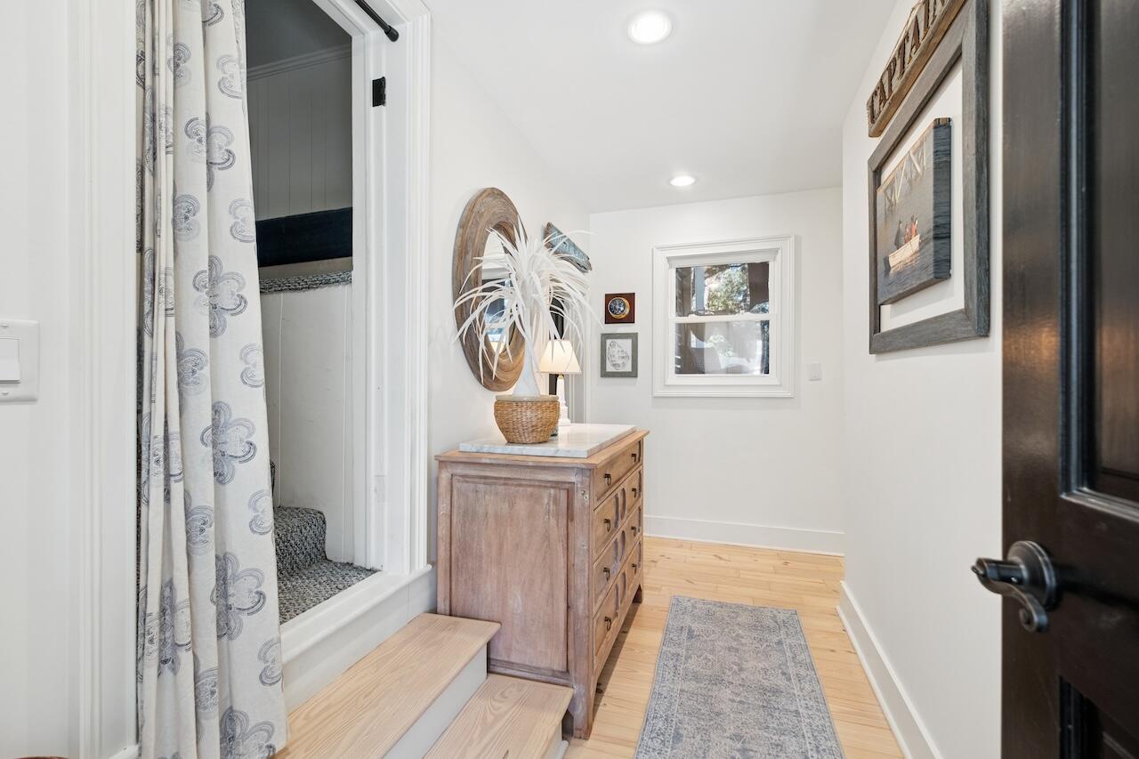 1018 Chambers Lane Mount Pleasant, SC 29464 - Photo 50 of 101 1018ChambersLn-JTPhoto-054