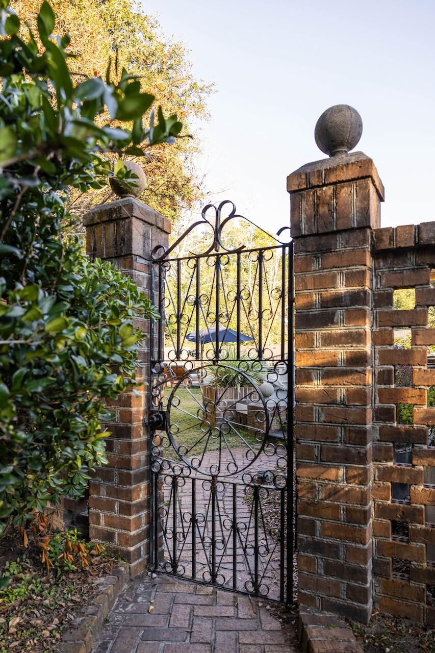 1018 Chambers Lane Mount Pleasant, SC 29464 - Photo 74 of 101 Great Charleston Ironwork