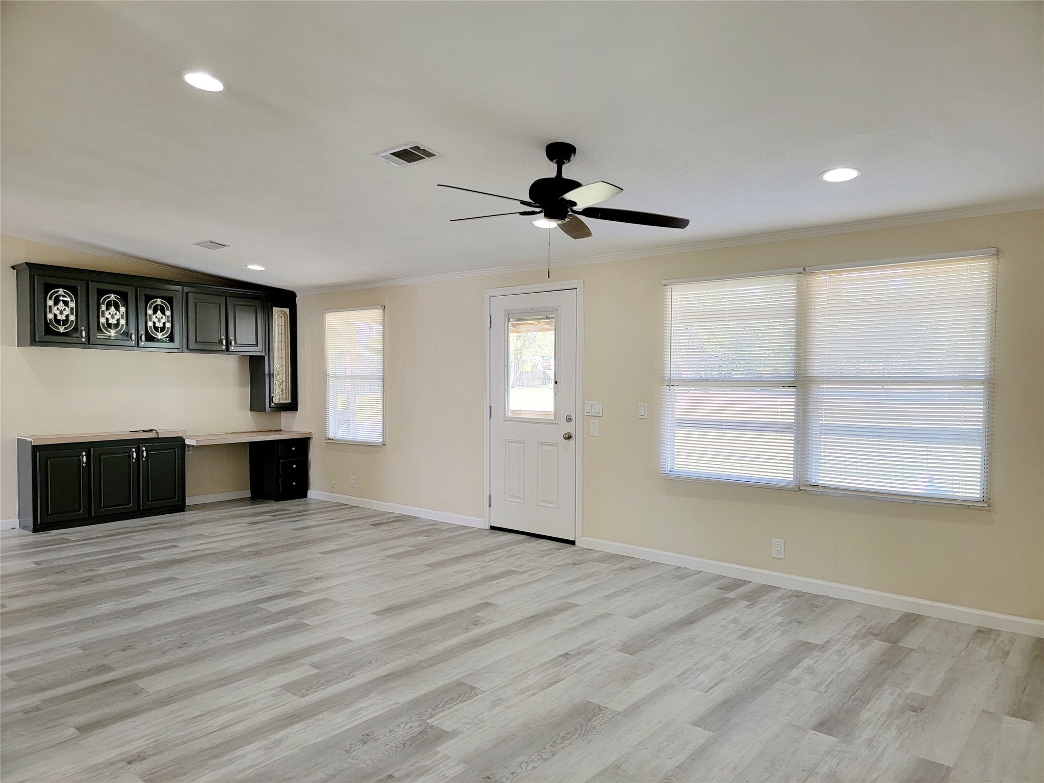 305 Paddock Street, Unit 7 Willis, TX 77378 - Photo 6 of 23