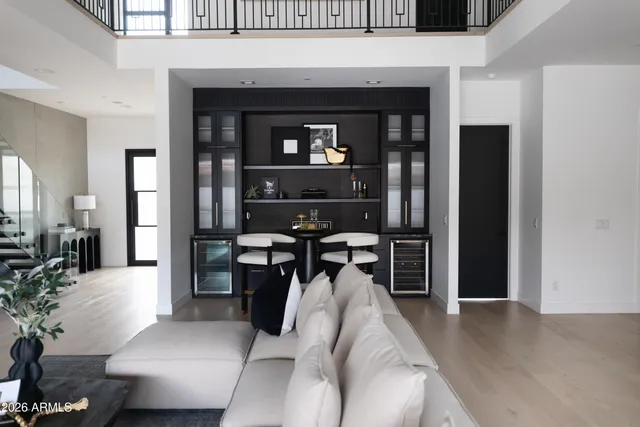 $2,875,000 | 6829 East 6th Street, Scottsdale, AZ 85251