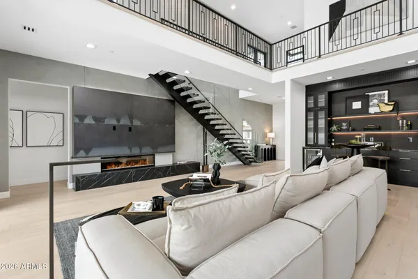 $2,875,000 | 6829 East 6th Street, Scottsdale, AZ 85251