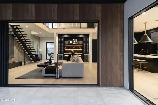 $2,875,000 | 6829 East 6th Street, Scottsdale, AZ 85251