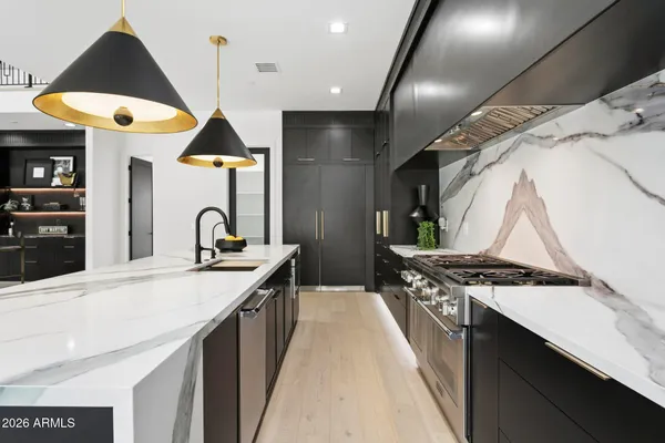 $2,875,000 | 6829 East 6th Street, Scottsdale, AZ 85251