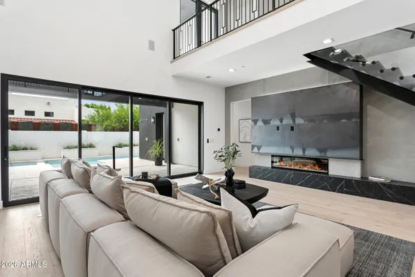 $2,875,000 | 6829 East 6th Street, Scottsdale, AZ 85251