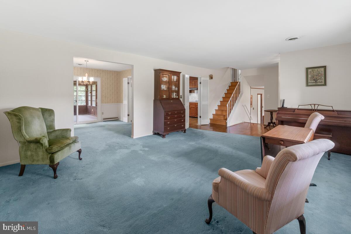 14120 Schaeffer Road Germantown, MD 20874 - Photo 11 of 32 Gallery Image 11