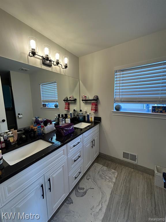 2323 East Maple Road Troy, MI 48083 - Photo 13 of 17