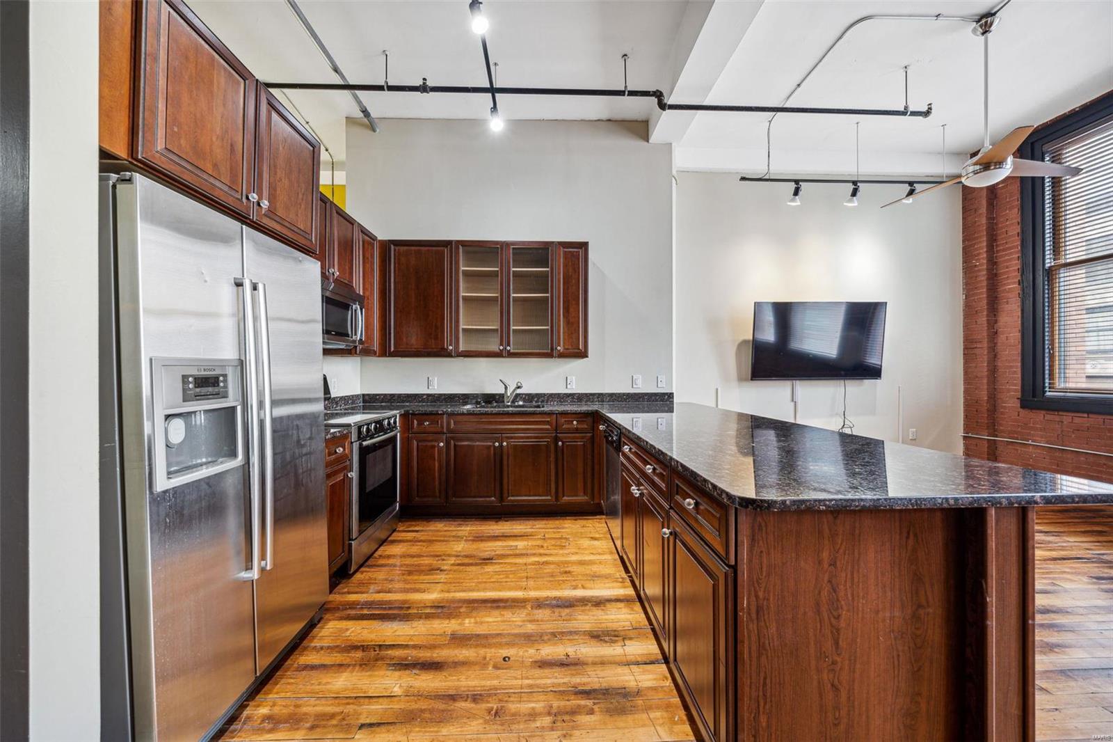 1520 Washington Avenue, Unit R407 St. Louis, MO 63103 - Photo 9 of 20