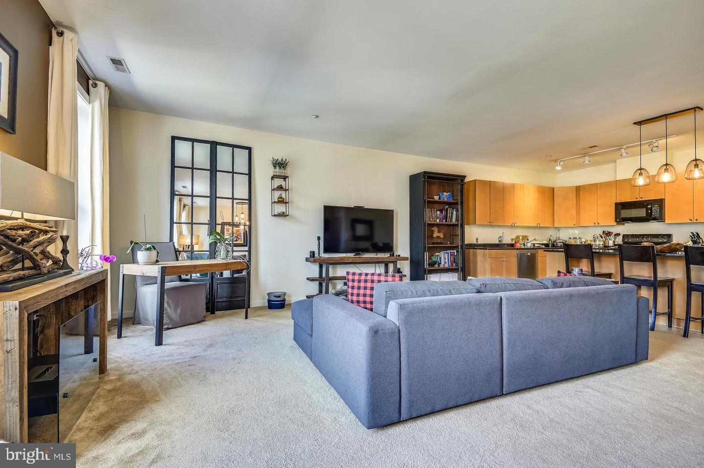 2007 Clipper Park Road, Unit 326 Baltimore, MD 21211 - Photo 16 of 36