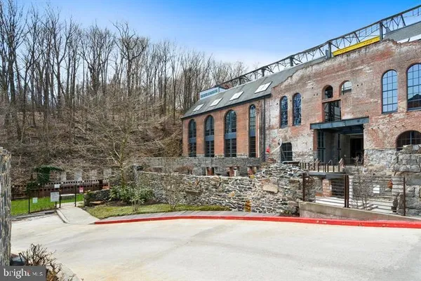 $2,700 | 2007 Clipper Park Road, Unit 326, Baltimore, MD 21211