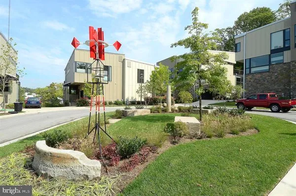 $2,700 | 2007 Clipper Park Road, Unit 326, Baltimore, MD 21211