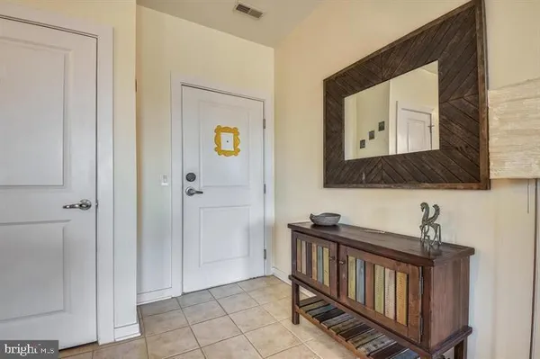 $2,700 | 2007 Clipper Park Road, Unit 326, Baltimore, MD 21211