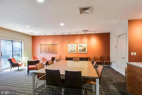 $2,700 | 2007 Clipper Park Road, Unit 326, Baltimore, MD 21211