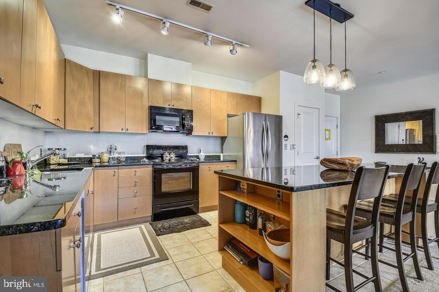 2007 Clipper Park Road, Unit 326 Baltimore, MD 21211 - Photo 7 of 36