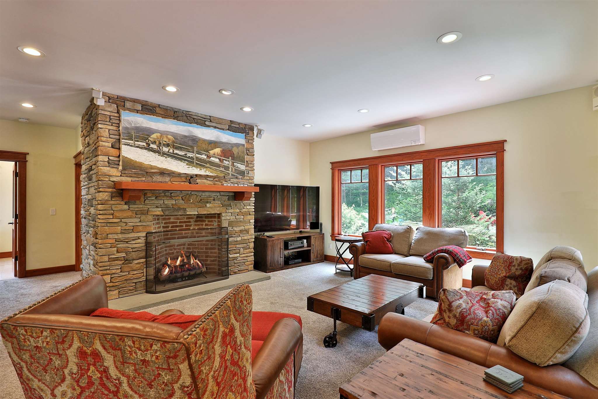 3748 Highway 4 Killington, VT 05751 - Photo 4 of 40 Gallery Image 4