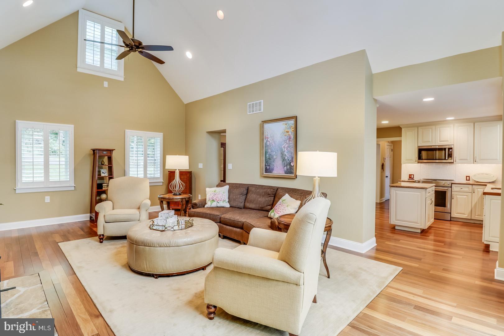 144 South Shore Road Elkton, MD 21921 - Photo 8 of 36 Great Room, 24x16, window treatments included