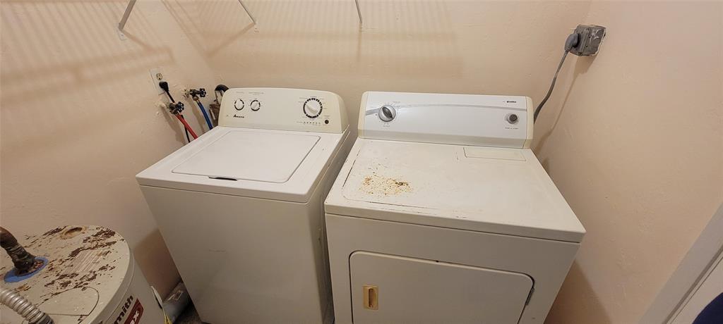 1523 Northeast 34th Street Oakland Park, FL 33334 - Photo 3 of 8