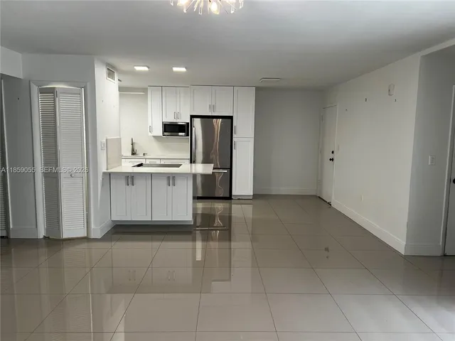 $385,000 | 9350 Southwest 77th Avenue, Unit G1, Miami, FL 33156