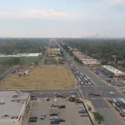 $1,450 | 7234 West North Avenue, Unit 1008, Elmwood Park, IL 60707