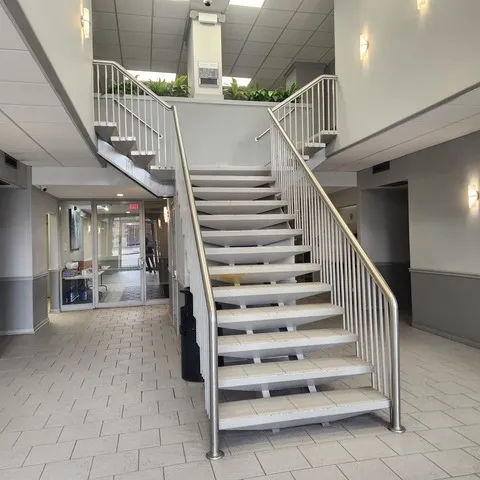 $1,450 | 7234 West North Avenue, Unit 1008, Elmwood Park, IL 60707