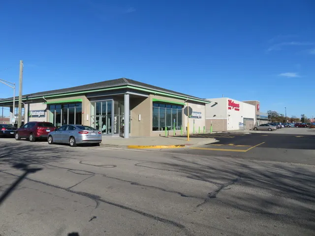 $1,450 | 7234 West North Avenue, Unit 1008, Elmwood Park, IL 60707