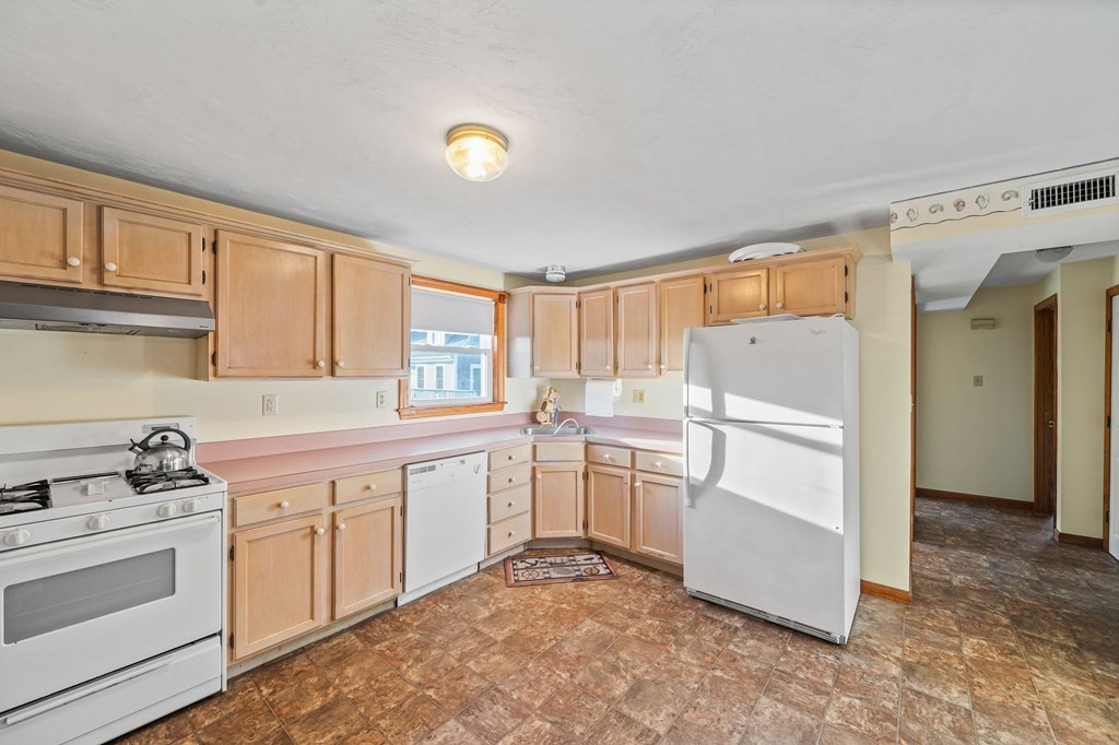 30 Old Beach Road Marshfield, MA 02050 - Photo 6 of 27