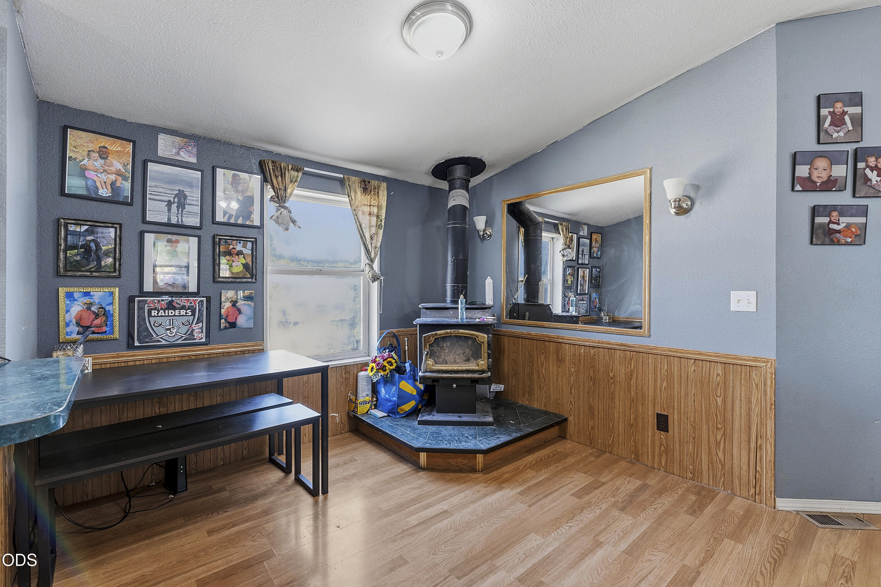 213 Butte Avenue Metolius, OR 97741 - Photo 4 of 15