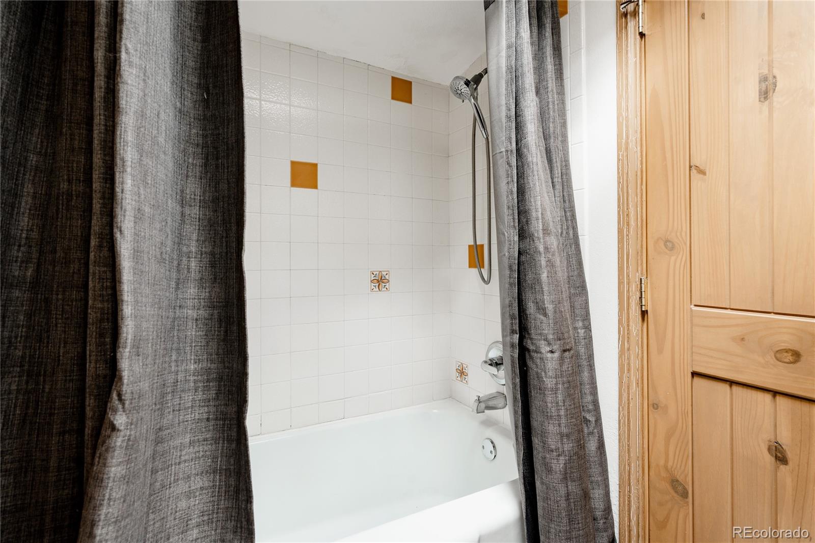 26885 Mountain Park Road Evergreen, CO 80439 - Photo 18 of 35