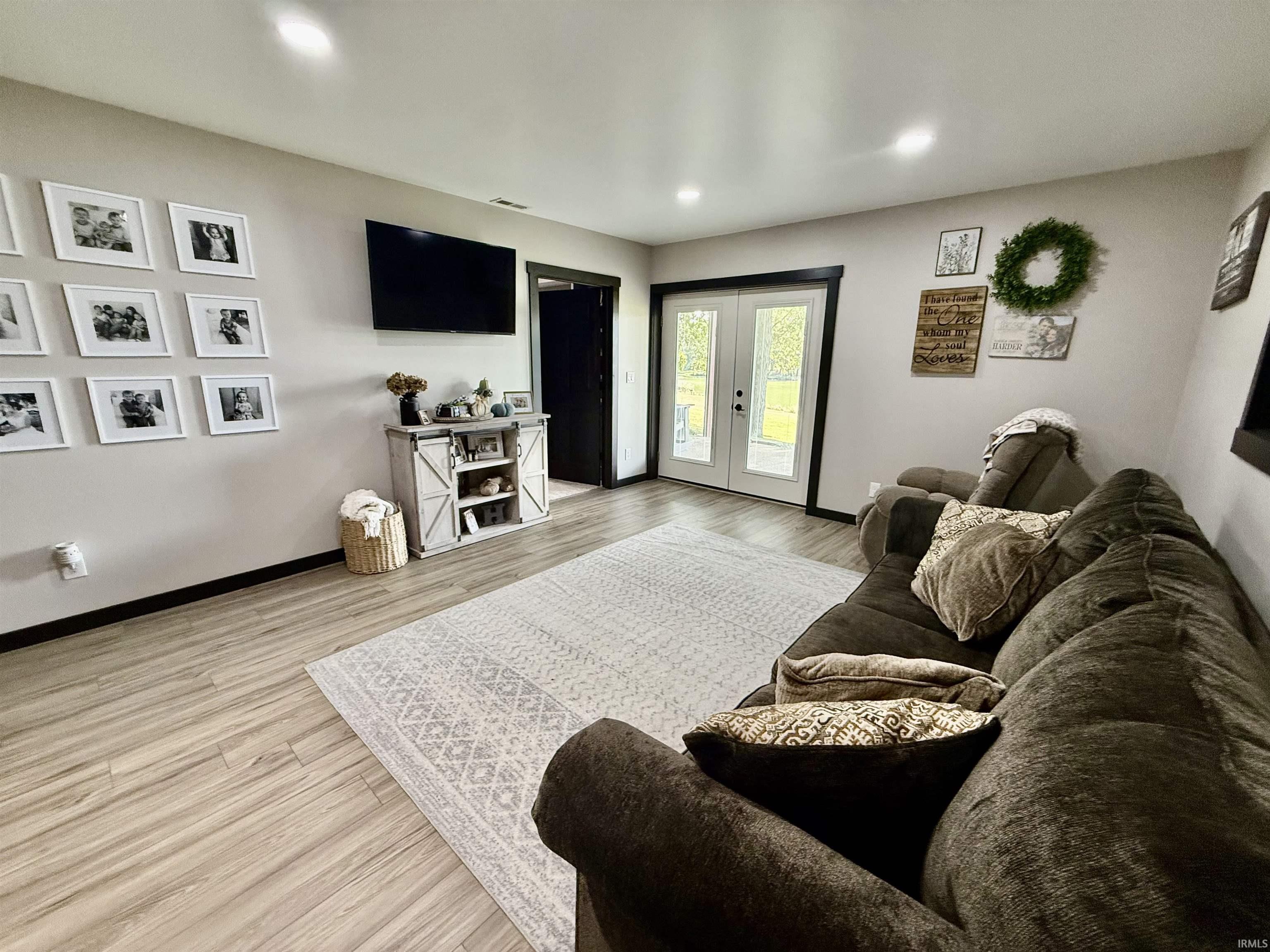 2466 Highway 231 Loogootee, IN 47553 - Photo 22 of 36