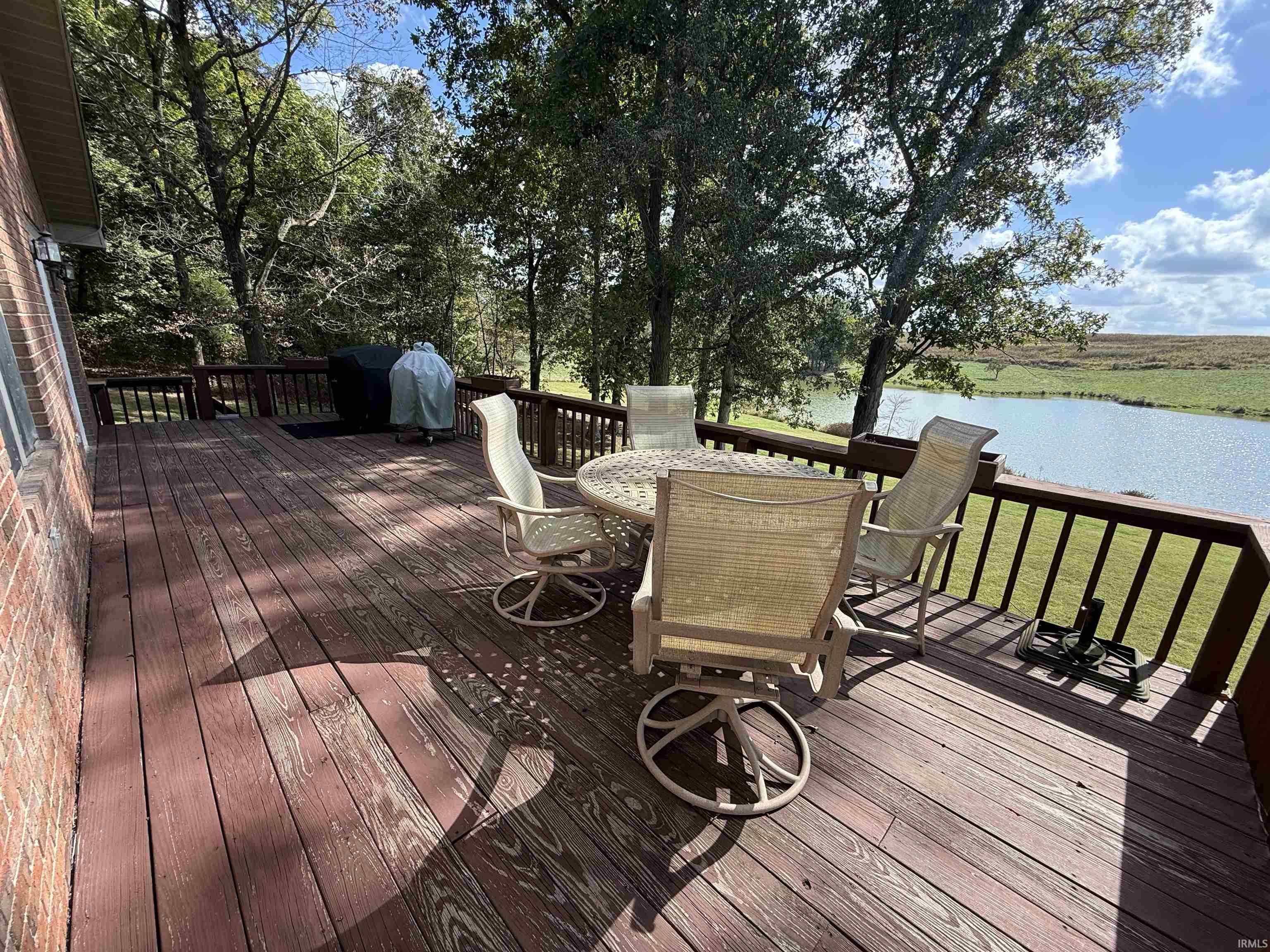 2466 Highway 231 Loogootee, IN 47553 - Photo 7 of 36