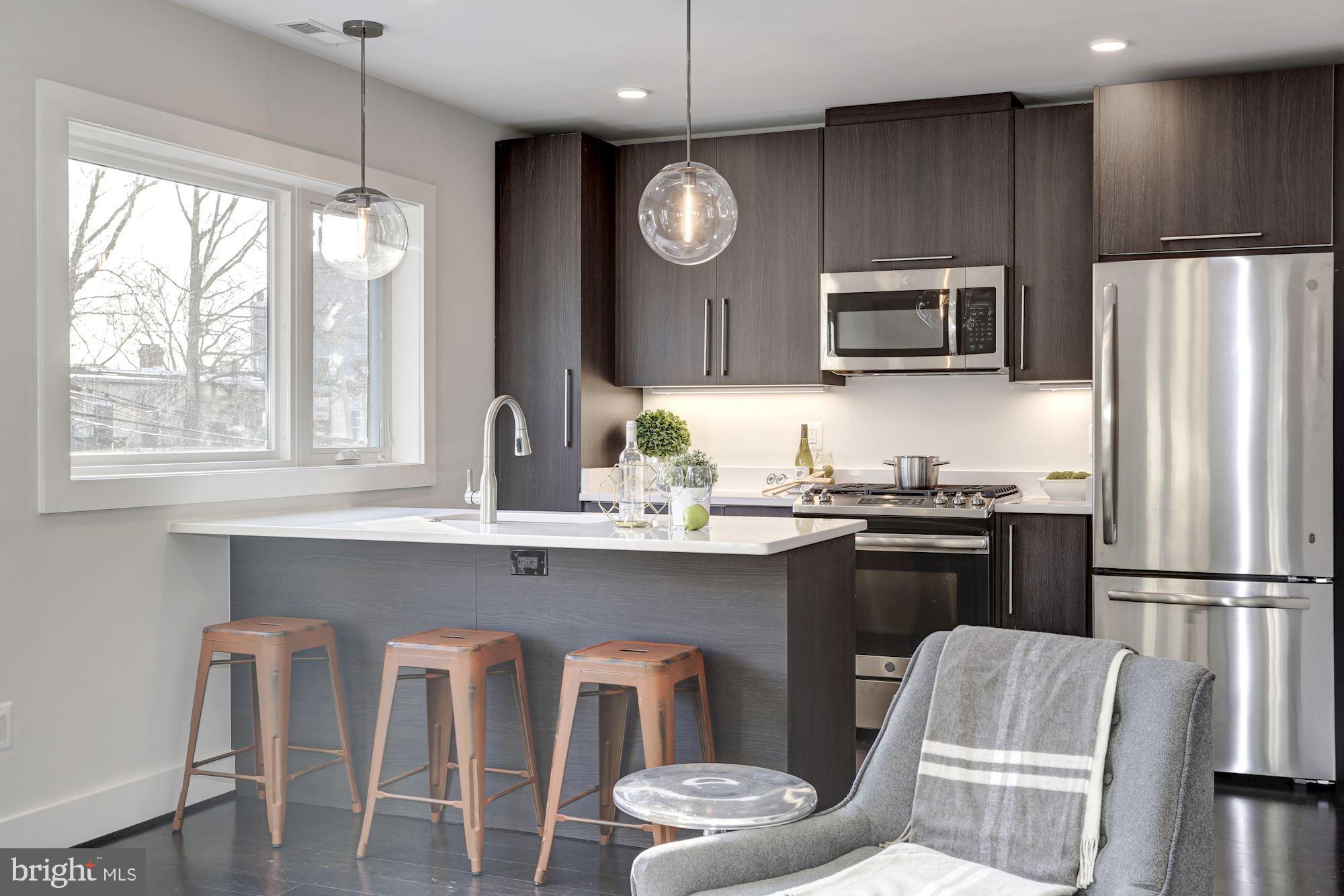 1331 K Street Southeast, Unit 203 Washington, DC 20003 - Photo 4 of 16